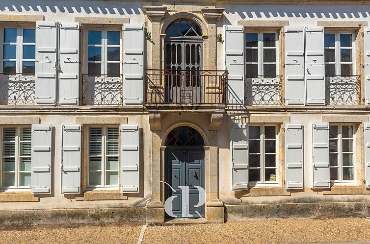 Vrijstaande woning in Castelsagrat