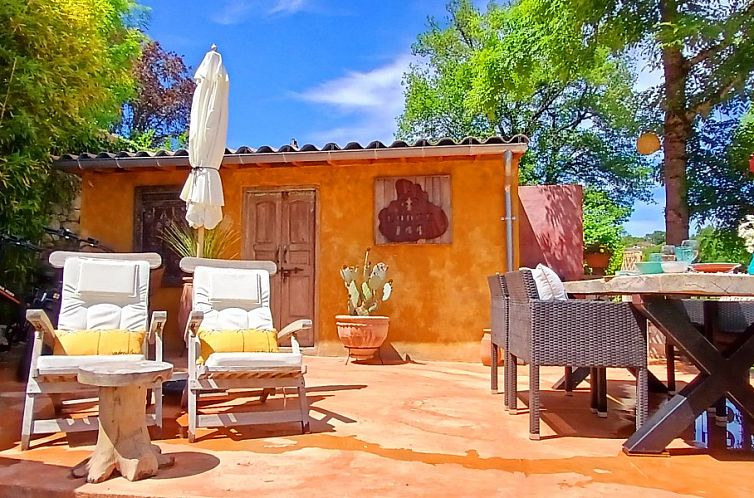 Vakantiehuis "Lodge 144" met prive relax pool voor 2 pers