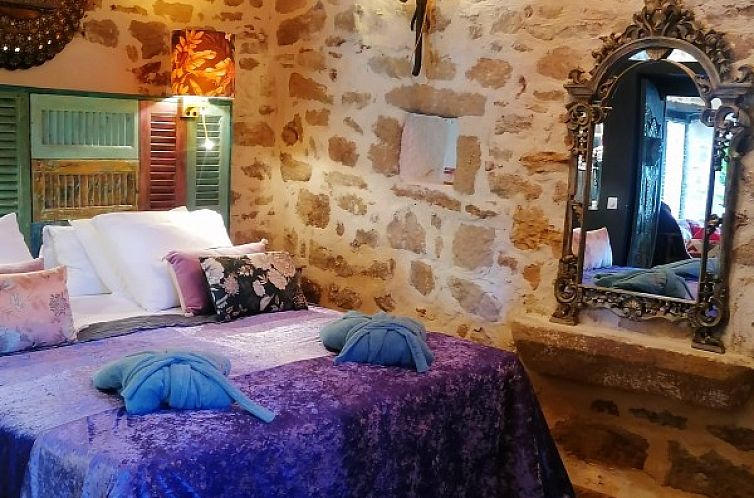 Vakantiehuis "Lodge 144" met prive relax pool voor 2 pers