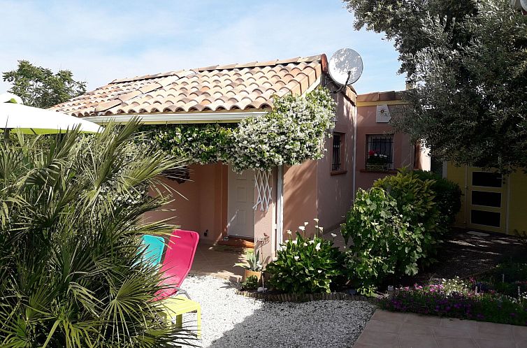 Vakantiehuis Haus "Les Cyprès" mit Gemeinschaftspool