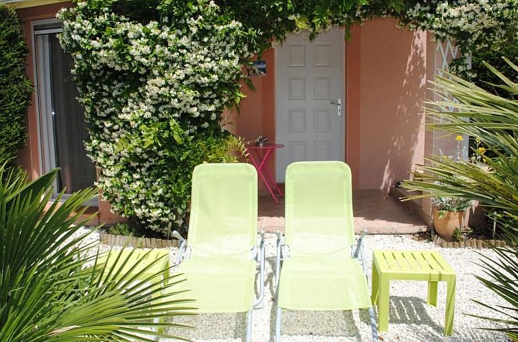 Vakantiehuis Haus "Les Cyprès" mit Gemeinschaftspool