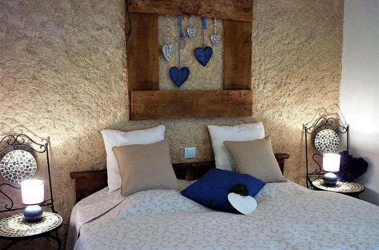 Vakantiehuis in Sarraguzan mit Privatem Pool