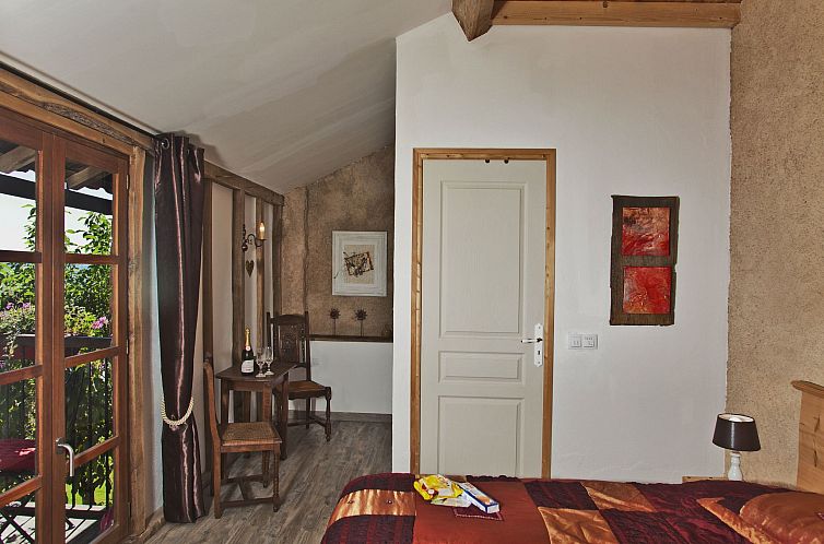 Vakantiehuis in Sarraguzan mit Privatem Pool