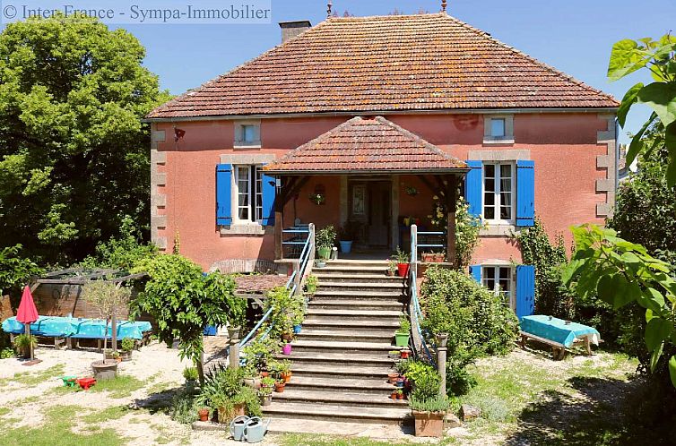 Geschakelde woning in Cahors