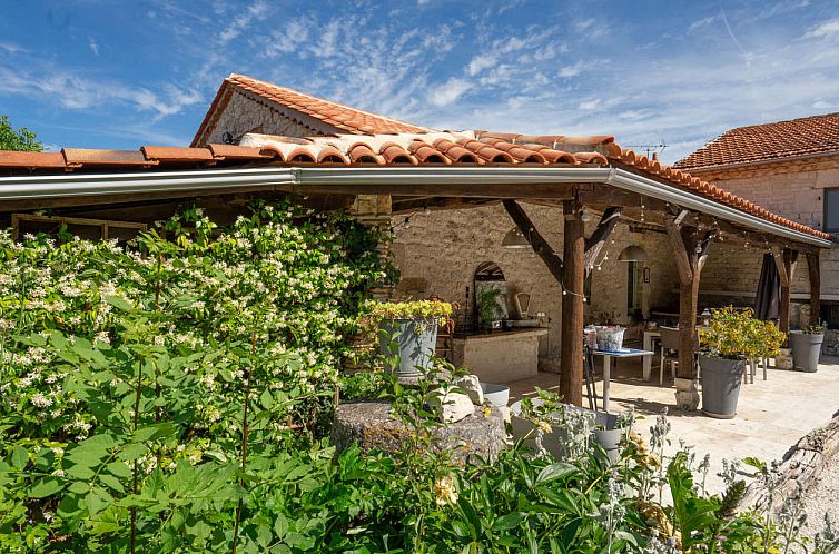 Vrijstaande woning in Porte-Du-Quercy