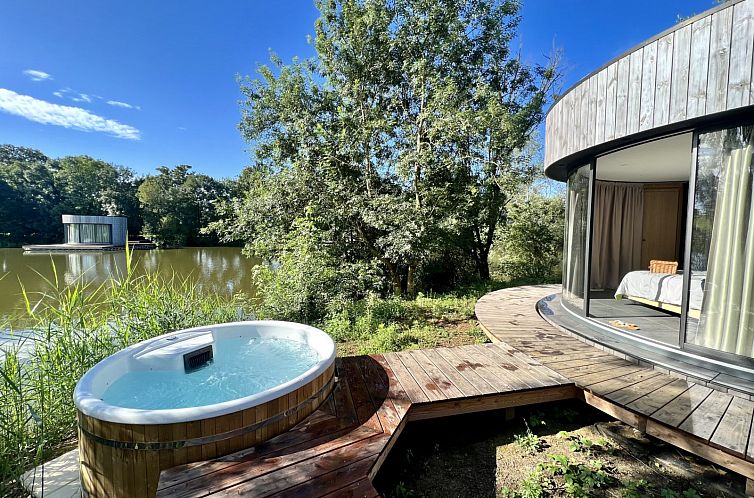 «Lumipod Spa île»