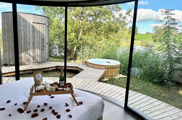 «Lumipod Spa île»