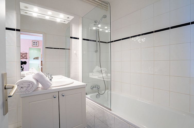 Appartement Le Curling B (Val Claret)