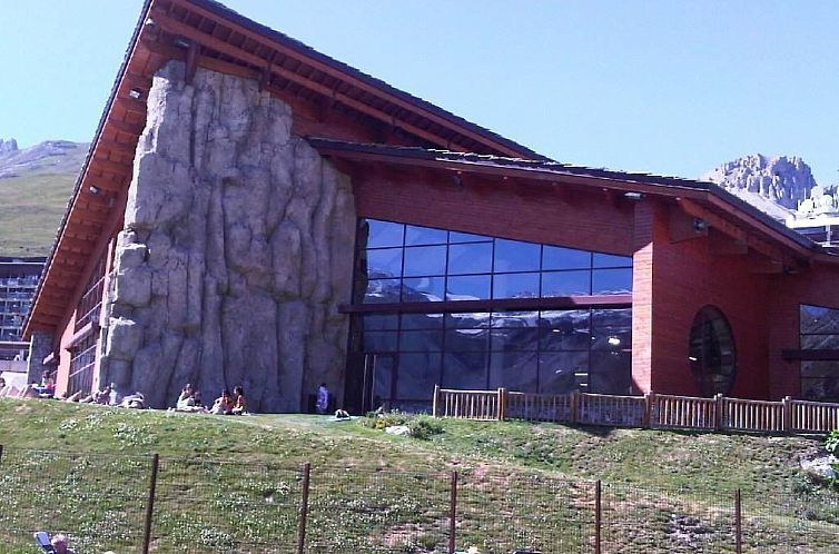 Appartement mit Balkon, im Skigebiet von Killy