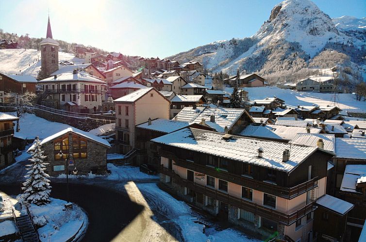 Chalet in Saint Martin De Belleville