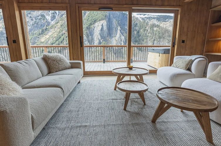 Chalet in Saint Martin De Belleville