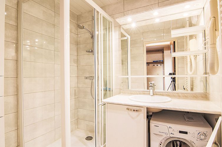 Appartement Le Curling B (Val Claret)