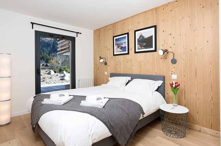 Appartement "La Cordee 504" mit Terrasse