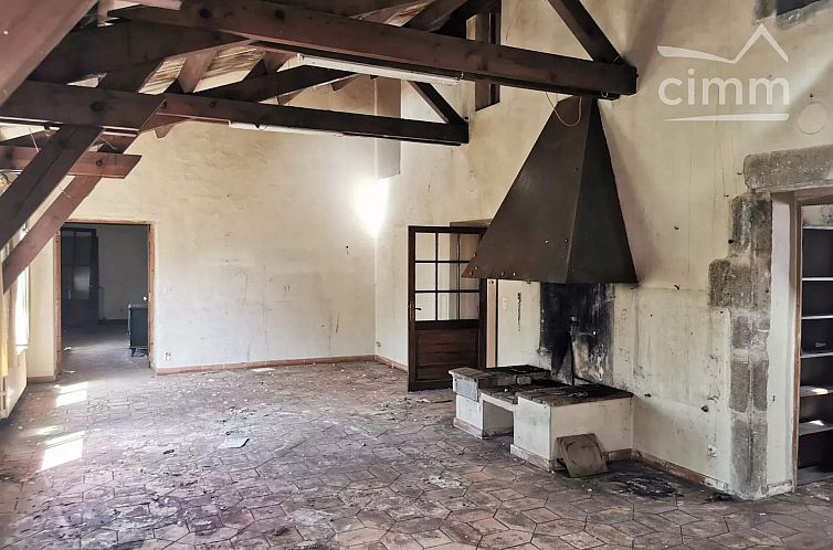 Geschakelde woning in Lablachère