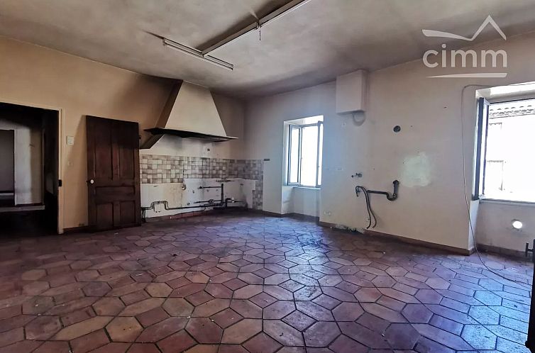 Geschakelde woning in Lablachère