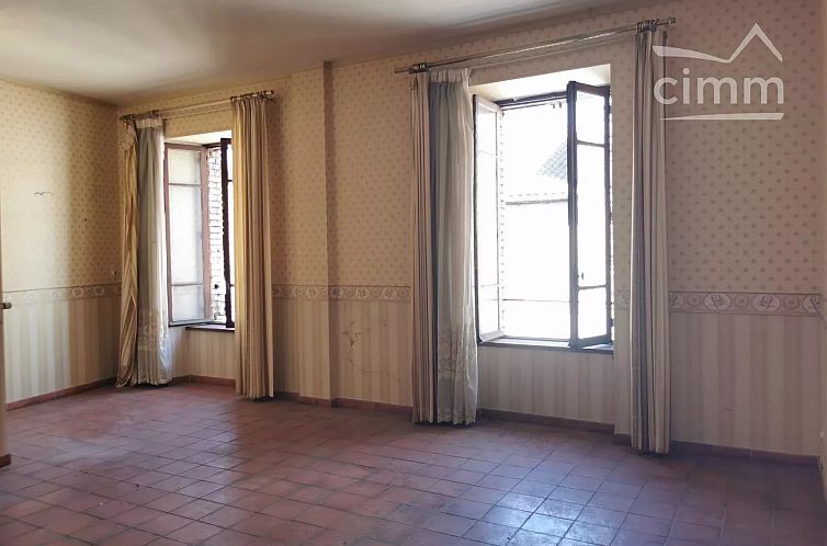 Geschakelde woning in Lablachère