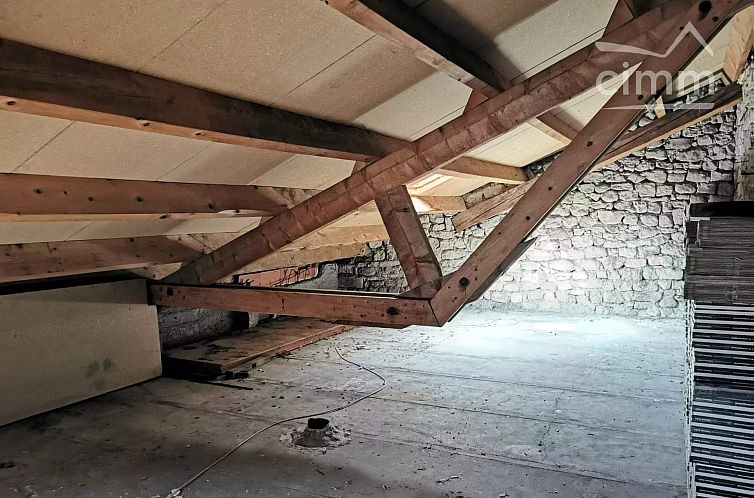 Geschakelde woning in Lablachère