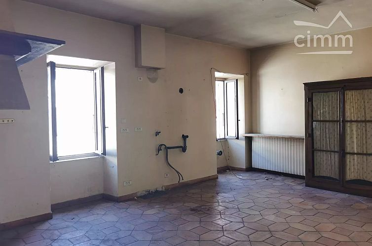 Geschakelde woning in Lablachère