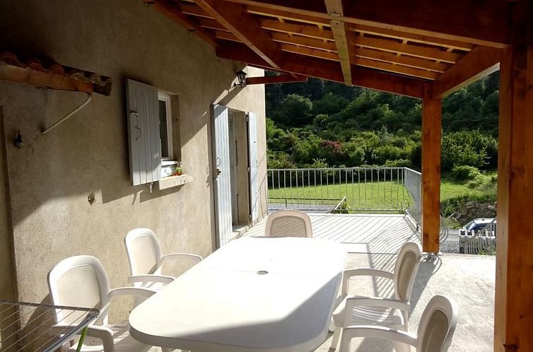 Vakantiehuis "La Source" mit Pool