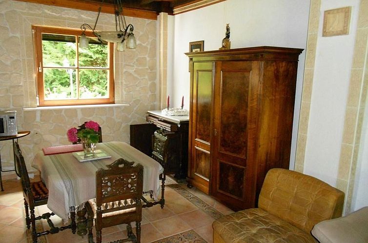 Vakantiehuis mit großem Garten in La Prée