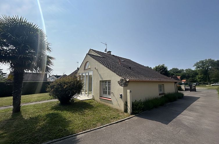 Geschakelde woning in Cucq
