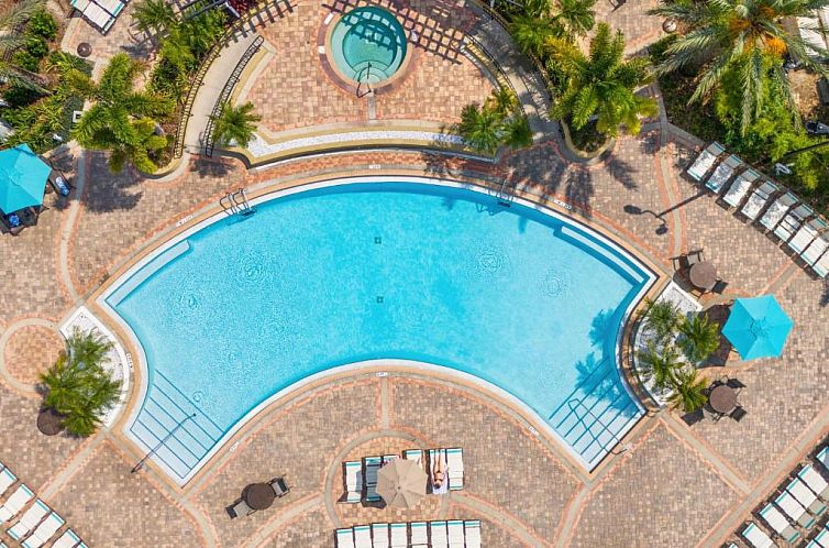 Vista Cay Resort by Millenium at Universal Blvd.