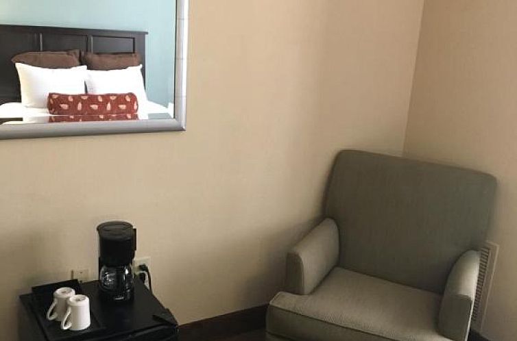 staySky Suites I-Drive Orlando Near Universal