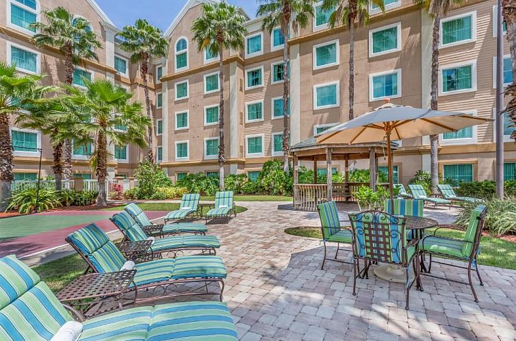 Hawthorn Suites by Wyndham Lake Buena Vista, a staySky Hotel