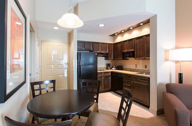 Hawthorn Suites by Wyndham Lake Buena Vista, a staySky Hotel
