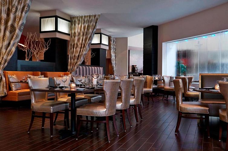 Renaissance Orlando Airport Hotel