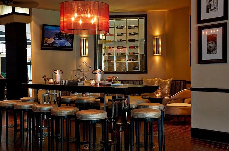 Renaissance Orlando Airport Hotel