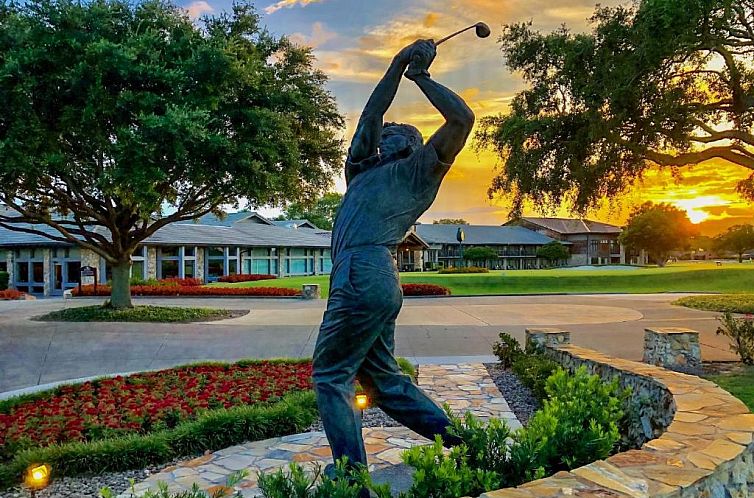 Arnold Palmer's Bay Hill Club & Lodge