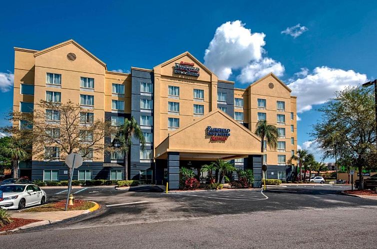 Fairfield Inn and Suites by Marriott Orlando Near Universal 