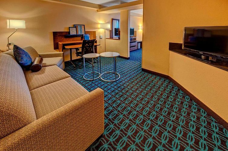 Fairfield Inn and Suites by Marriott Orlando Near Universal 