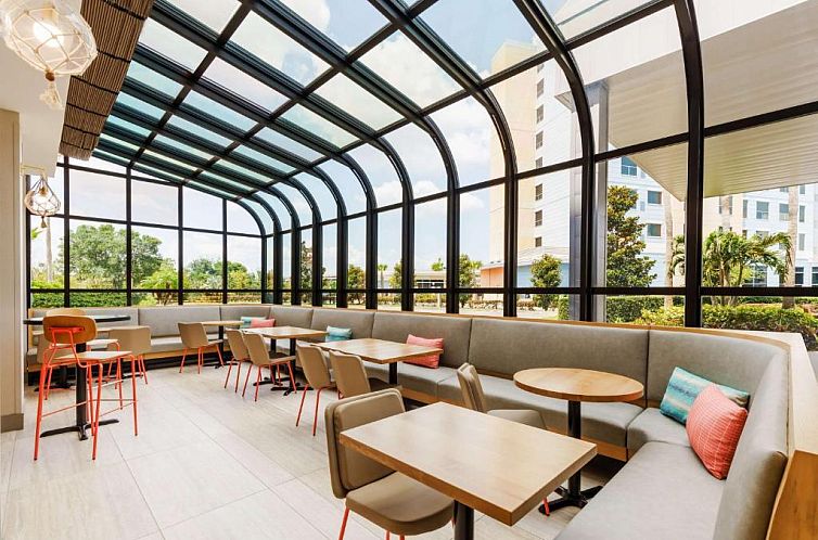 Hyatt Place across from Universal Orlando Resort