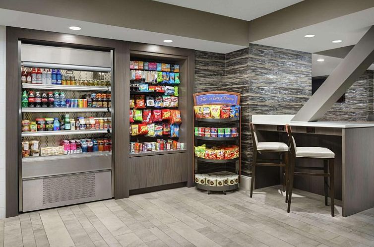 DoubleTree by Hilton Orlando Airport Hotel