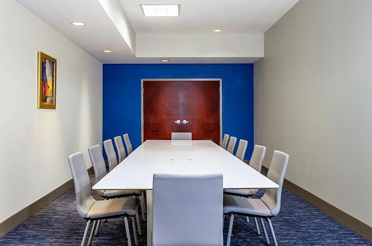 Holiday Inn Express Orlando-Ocoee East, an IHG Hotel
