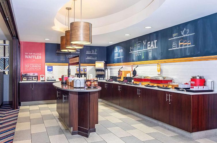 Hampton Inn Orlando-Airport