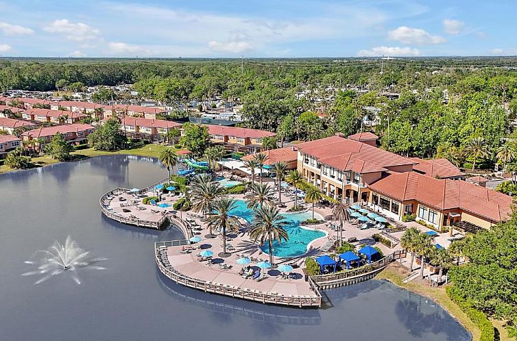 CLC Regal Oaks Resort Vacation Townhomes