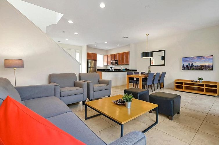 CLC Regal Oaks Resort Vacation Townhomes