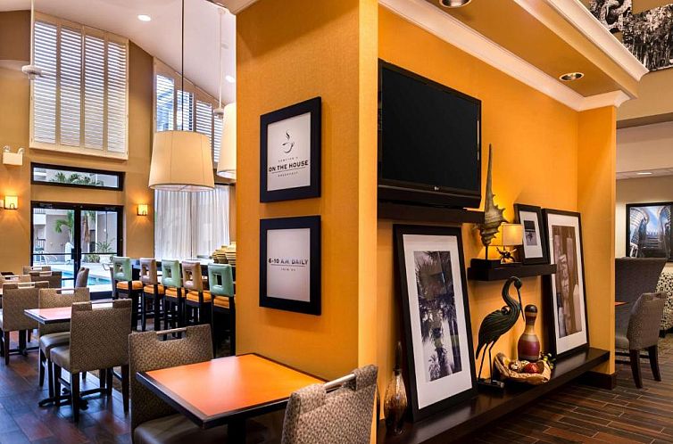 Hampton Inn & Suites Orlando-East UCF