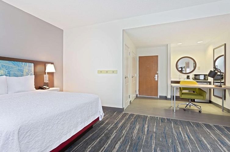 Hampton Inn & Suites Orlando International Drive North