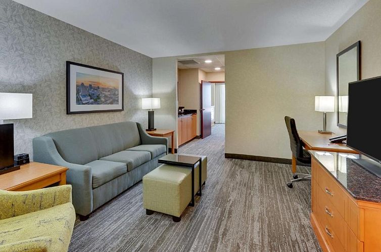 Drury Inn & Suites Orlando near Universal Orlando Resort