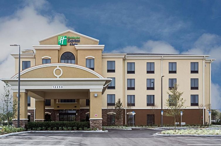 Holiday Inn Express Hotel & Suites Orlando East-UCF Area, an