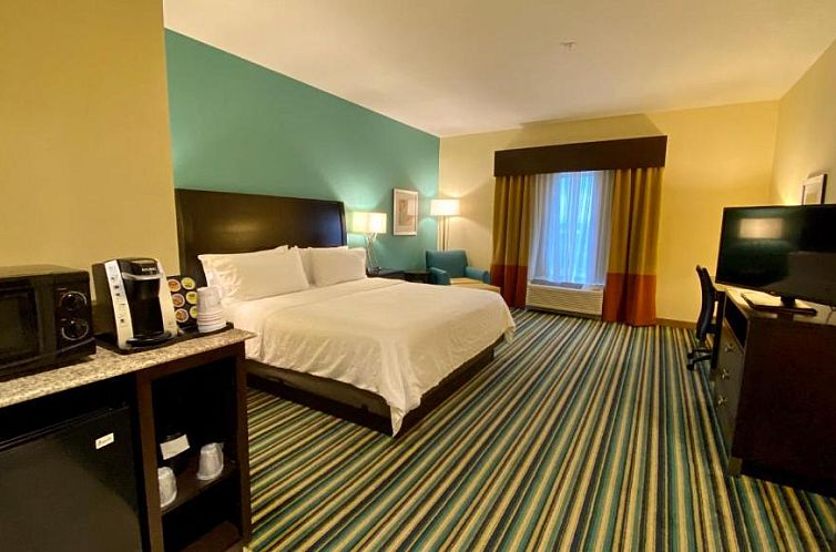 Holiday Inn Express Hotel & Suites Orlando East-UCF Area, an