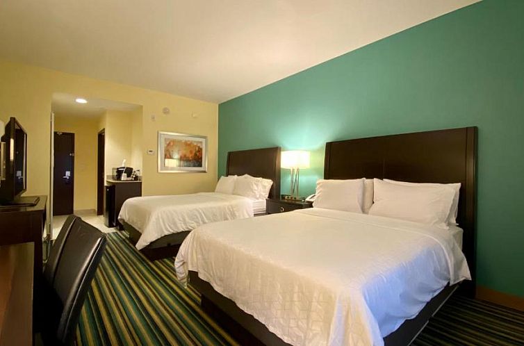 Holiday Inn Express Hotel & Suites Orlando East-UCF Area, an