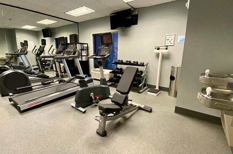 Holiday Inn Express Hotel & Suites Orlando East-UCF Area, an