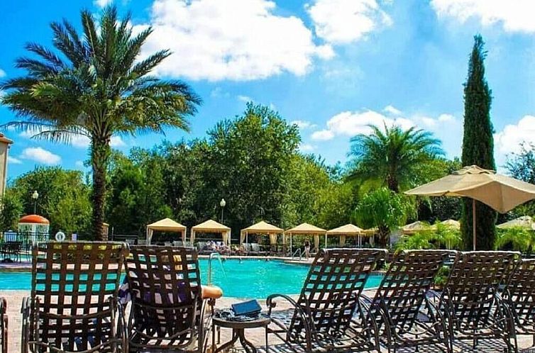 Gone 2 Florida Vacation Homes