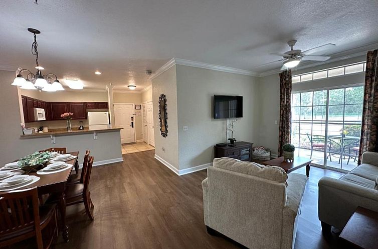 Gone 2 Florida Vacation Homes