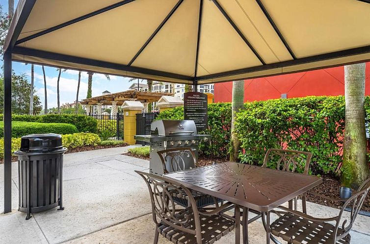Hilton Grand Vacations at Tuscany Village